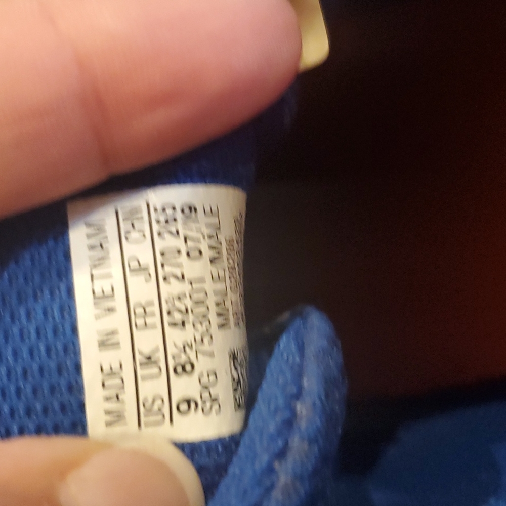 In Season ** ADIDAS cleats - Picture 3 of 4